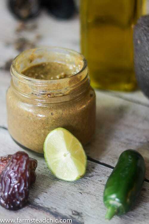 This Paleo and Whole30 Caribbean Jerk Paste is a little sweet, a little spicy and a lot healthy. Packed with tasty ingredients like allspice berries, fresh ginger, thyme, scallions, dates and jalapeño, it's the perfect Jamaican jerk marinade for summer grilling!