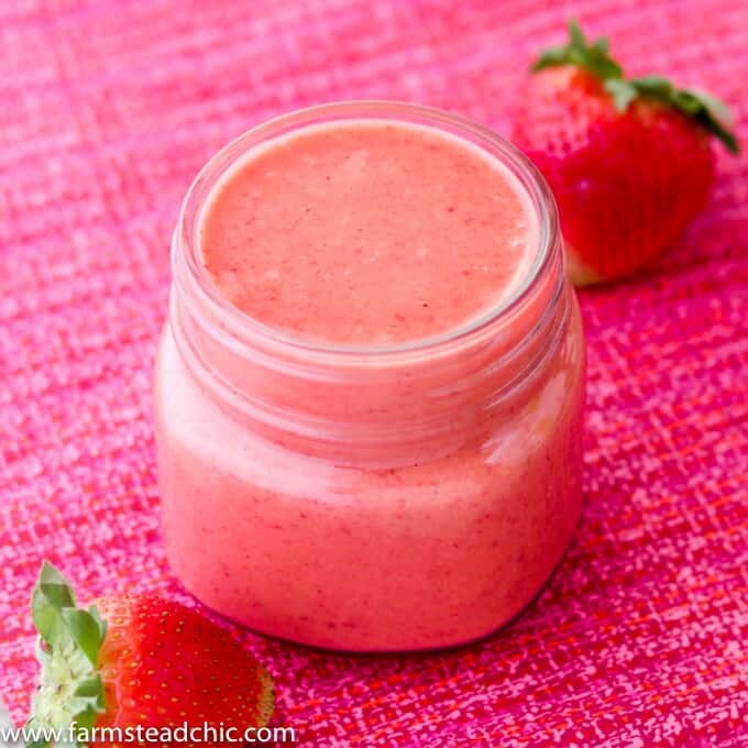 Get this this Paleo and Whole30 Strawberry Vinaigrette Dressing on your springtime dinner table! Made with only fresh strawberries, white wine vinegar, avocado oil and 100% pineapple juice, this fresh summer dressing is cheap, simple and easy. Primal, dairy free and vegetarian + vegan friendly!