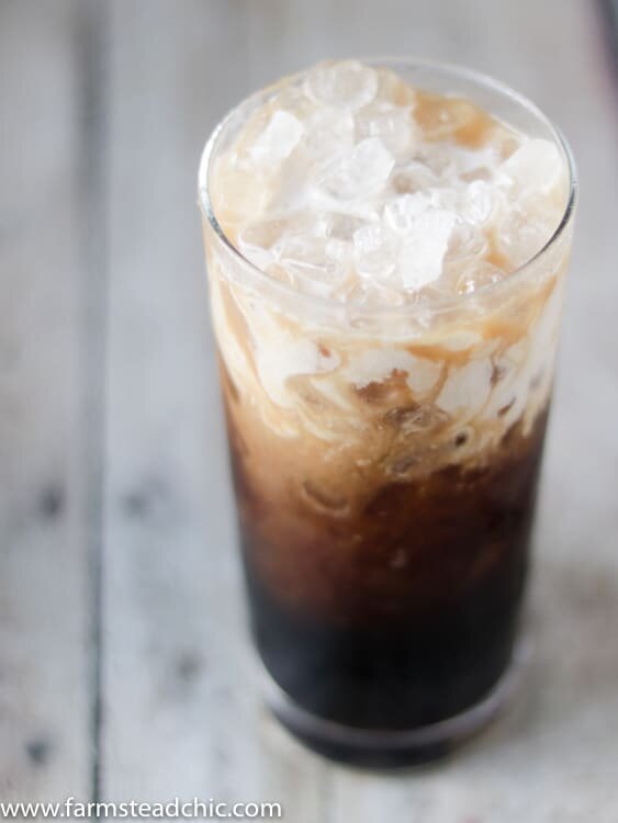 This Paleo and Whole30 Iced Coffee will get your morning started with a bang. Collagen peptides and MCT oil provide the protein and healthy fats your body needs to get going. Low carb and Keto-friendly.